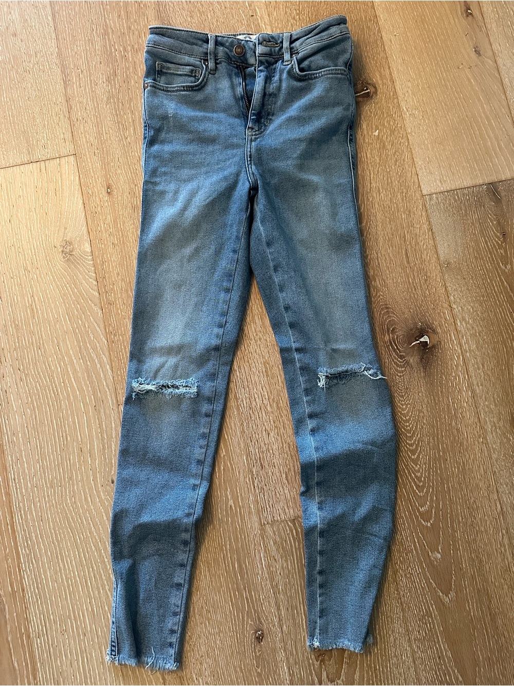 Women's Distressed Skinny Jeans - Blue